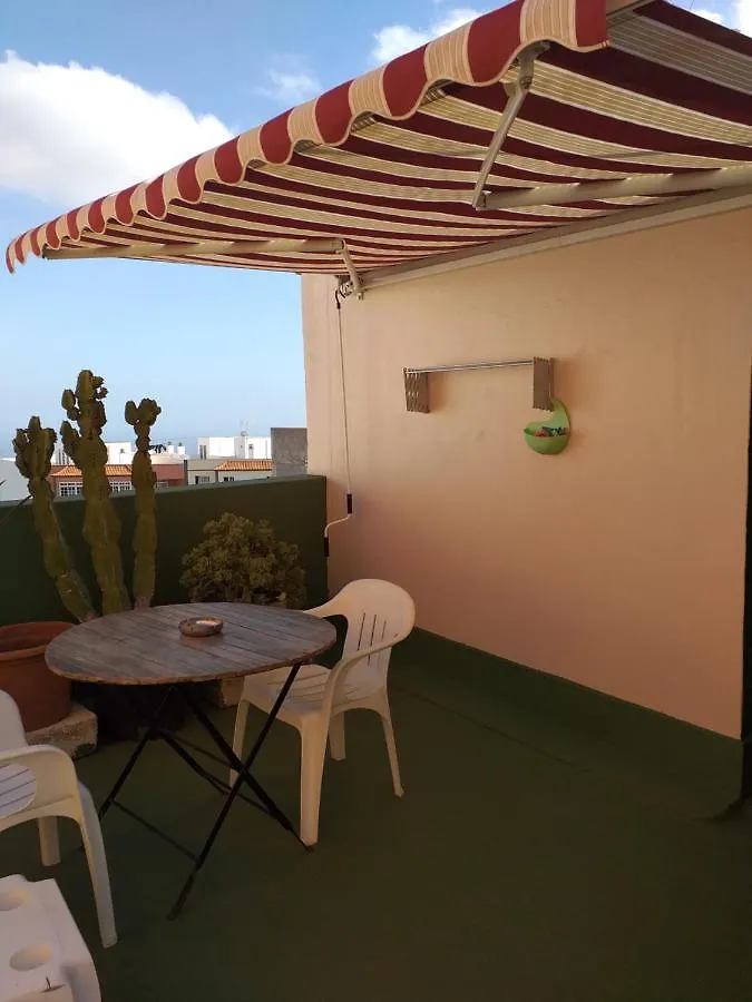 8 Calle Tangara La Gloria Santa Cruz de Tenerife Apartment